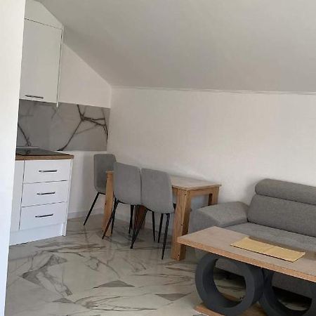 Apartman Жепче Экстерьер фото