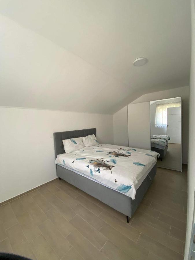 Apartman Жепче Экстерьер фото