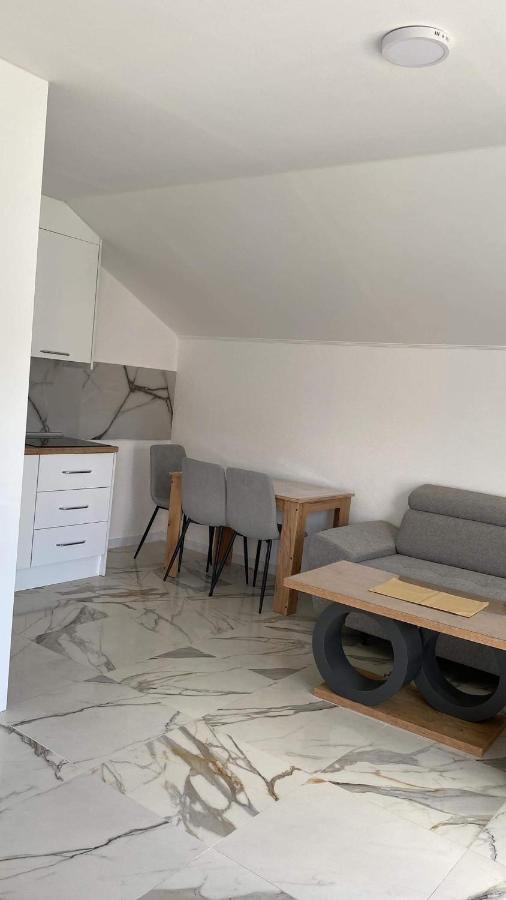 Apartman Жепче Экстерьер фото